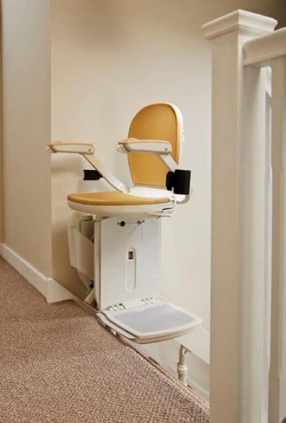 New Acorn T565 swivelled Curved Stairlift 3