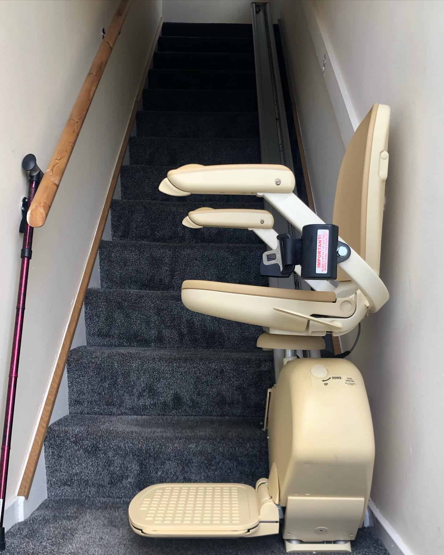 Recon-Brooks-130-Straight-Stairlifts 2