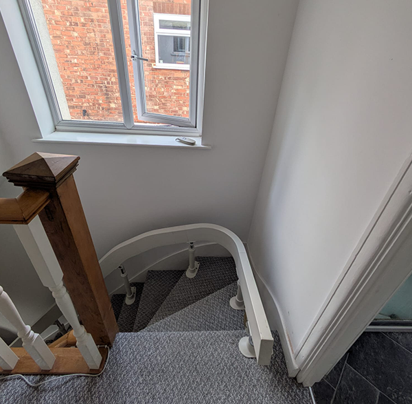 Acorn 180 Curved Stairlift
